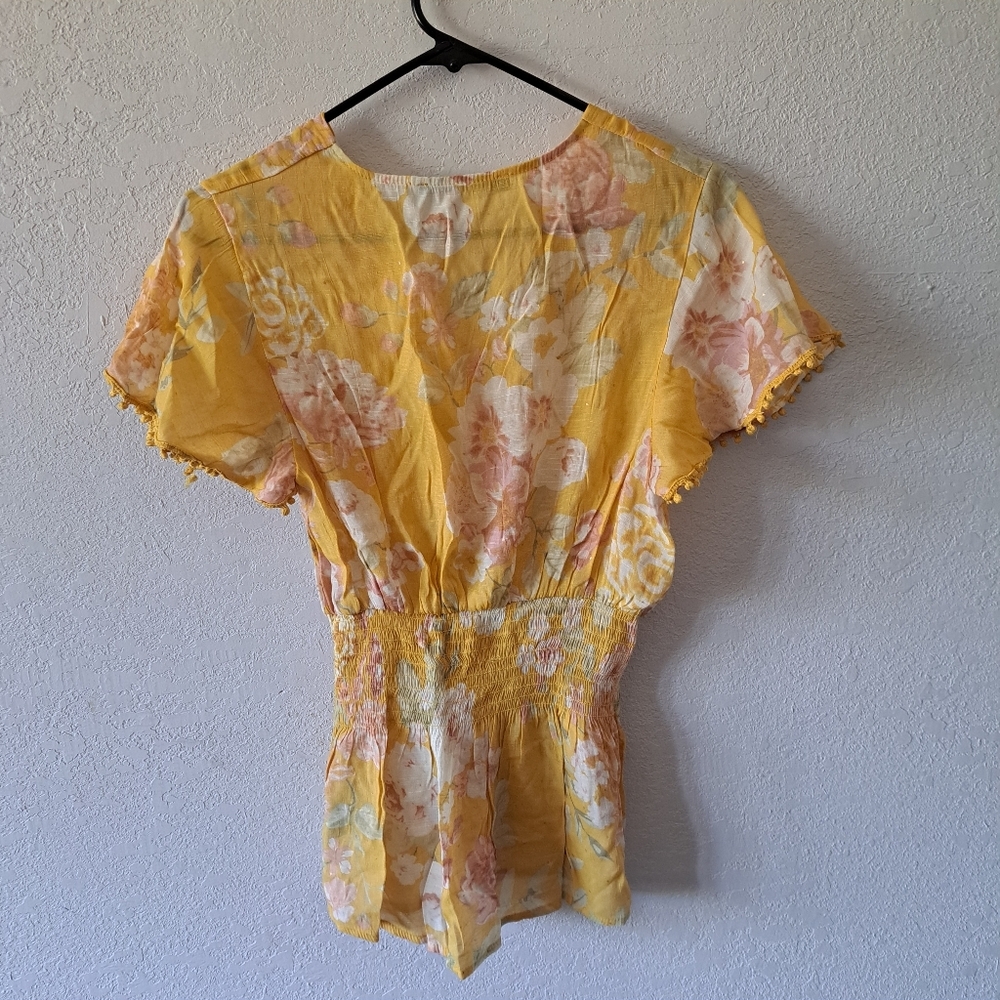 Harvé Benard Yellow Floral Blouse - Picture 6 of 6